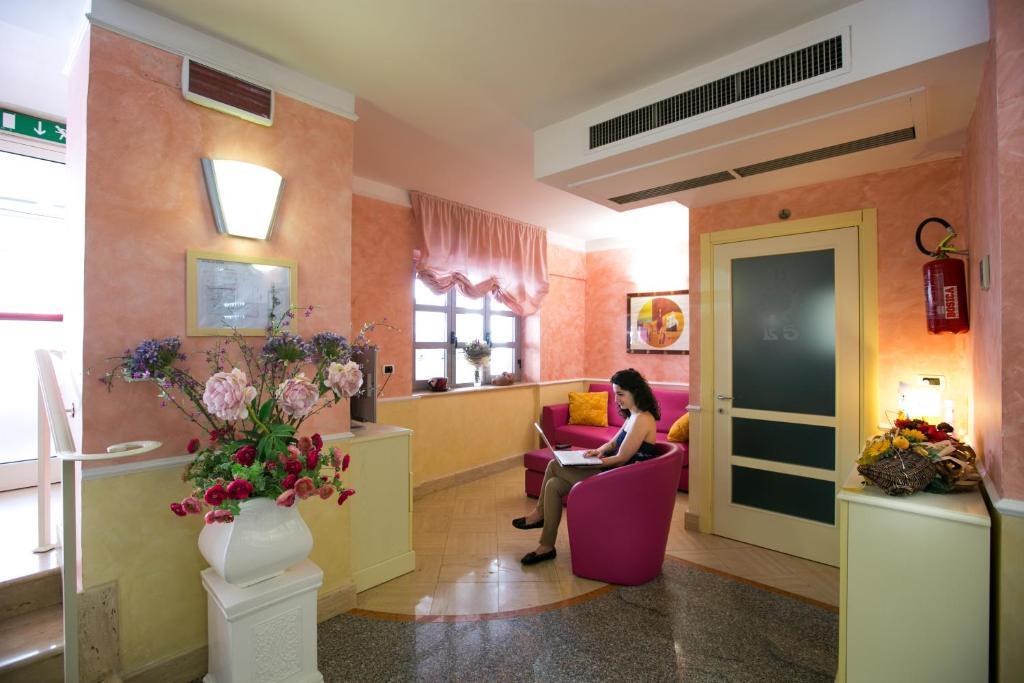 Hotel Le Soleil San Benedetto del Tronto Kültér fotó